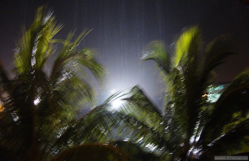 Тропический ливень на Кубе