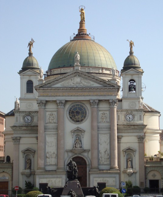 Базилика Maria Ausiliatrice