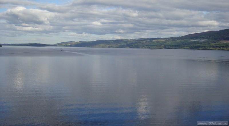 Lake Loch-Ness