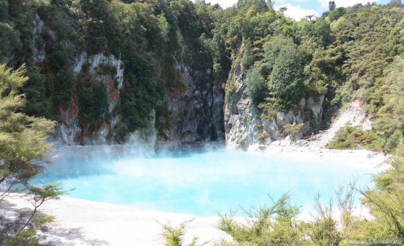 Адский кратер Новая Зеландия
